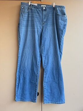 NWT seven7 Loose Straight Jean 🌹